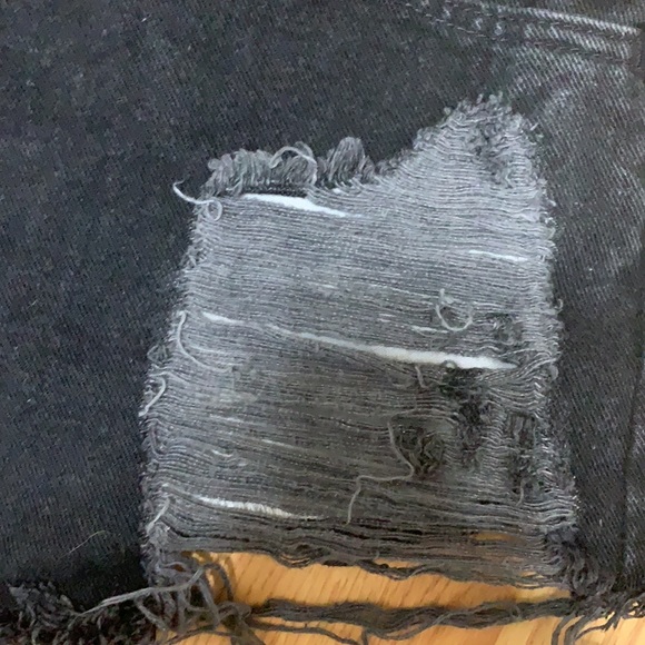 Vintage Distressed Black Denim Cutoffs - Picture 5 of 6